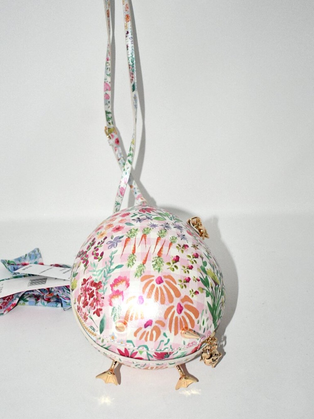 Betsey Johnson The Plot Chickens Beaded Top Handle Clutch #BJ38535A NWT - Picture 8 of 8
